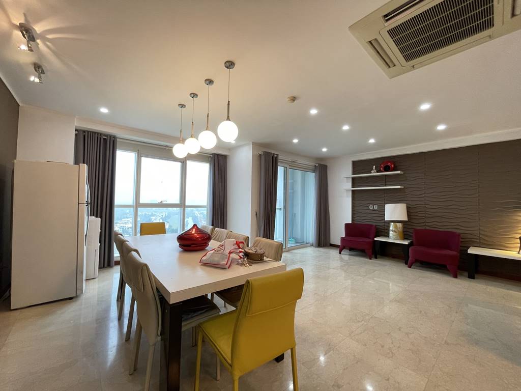 5-star apartment for rent in The Link L1, Ciputra Hanoi 6