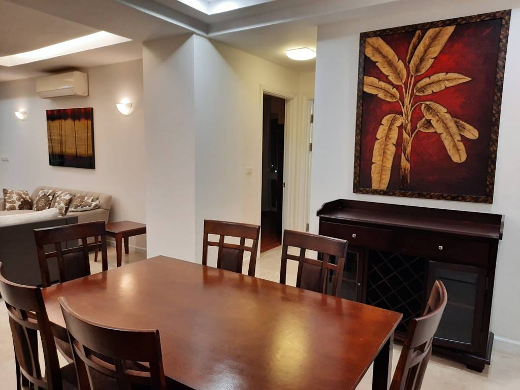 Cheap 3-bedroom apartment in P2 Ciputra for rent 3