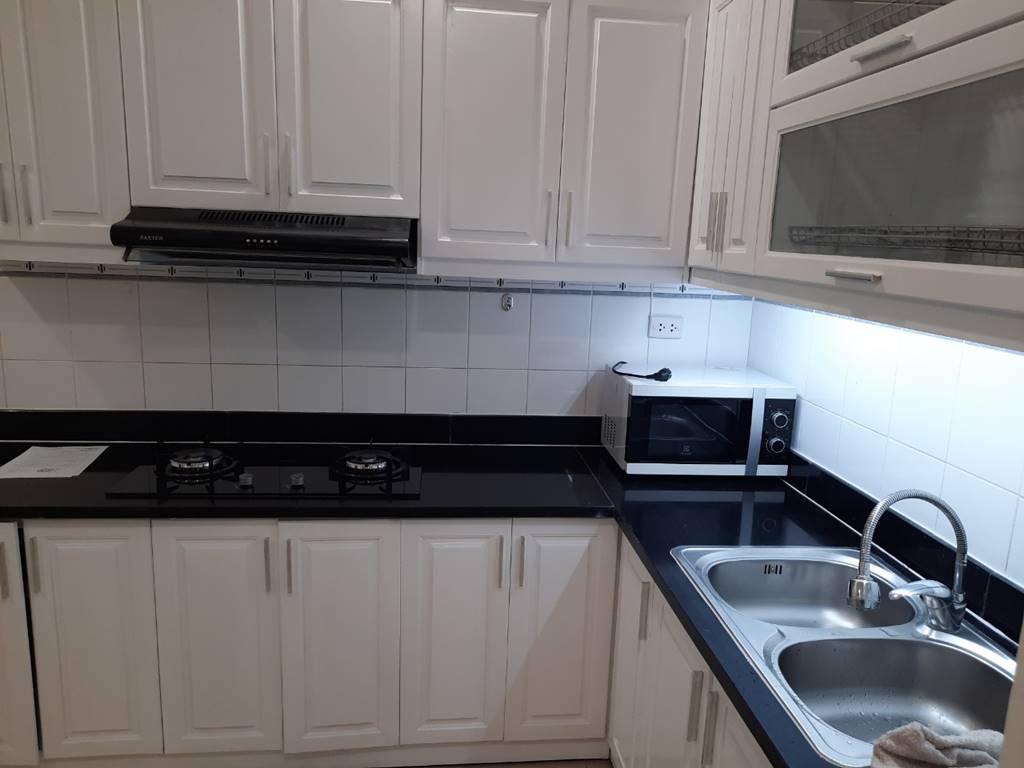 Cheap 3-bedroom apartment in P2 Ciputra for rent 4