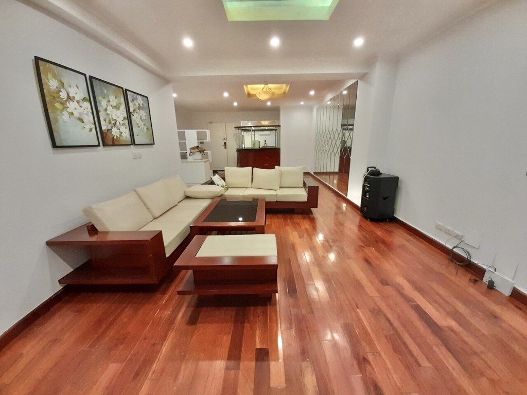 Cheap apartment for rent in G3 Ciputra for full option 1