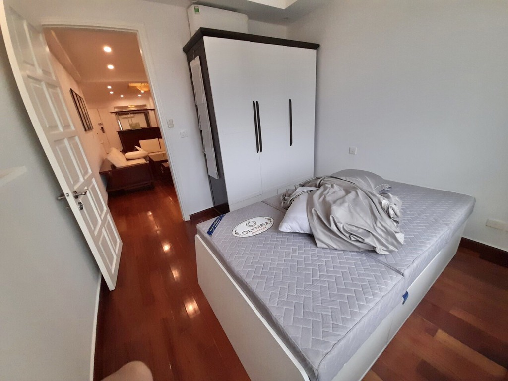 Cheap apartment for rent in G3 Ciputra for full option 15