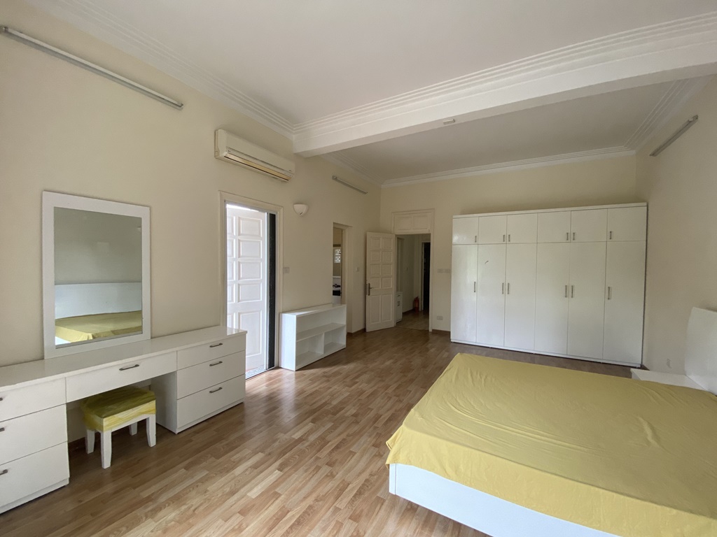 Ciputra villa rental in D block, close to UNIS, SIS & Hanoi Academy 13