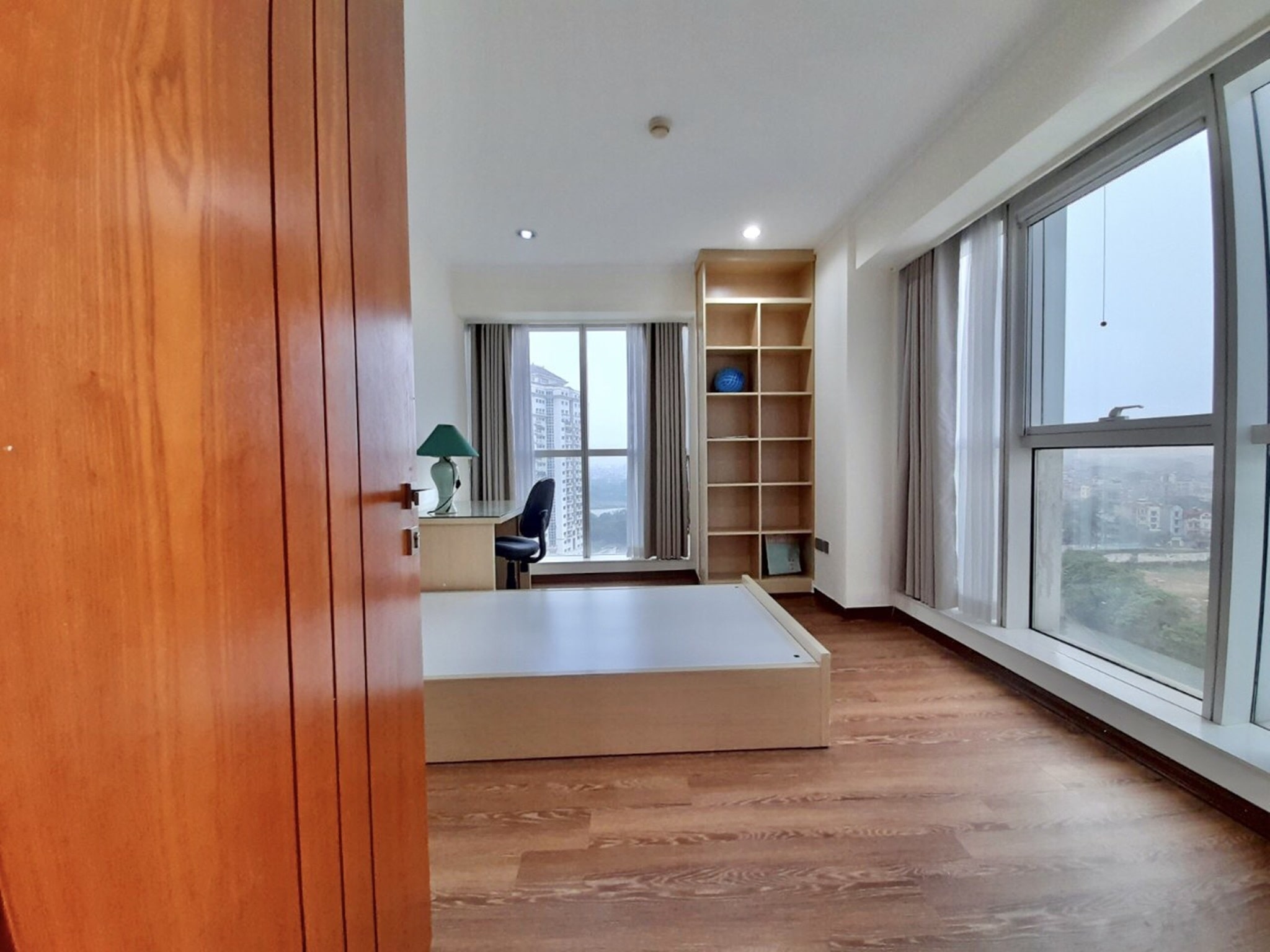 Cozy 3 bedrooms for rent in Ciputra Hanoi for fully furnished 14