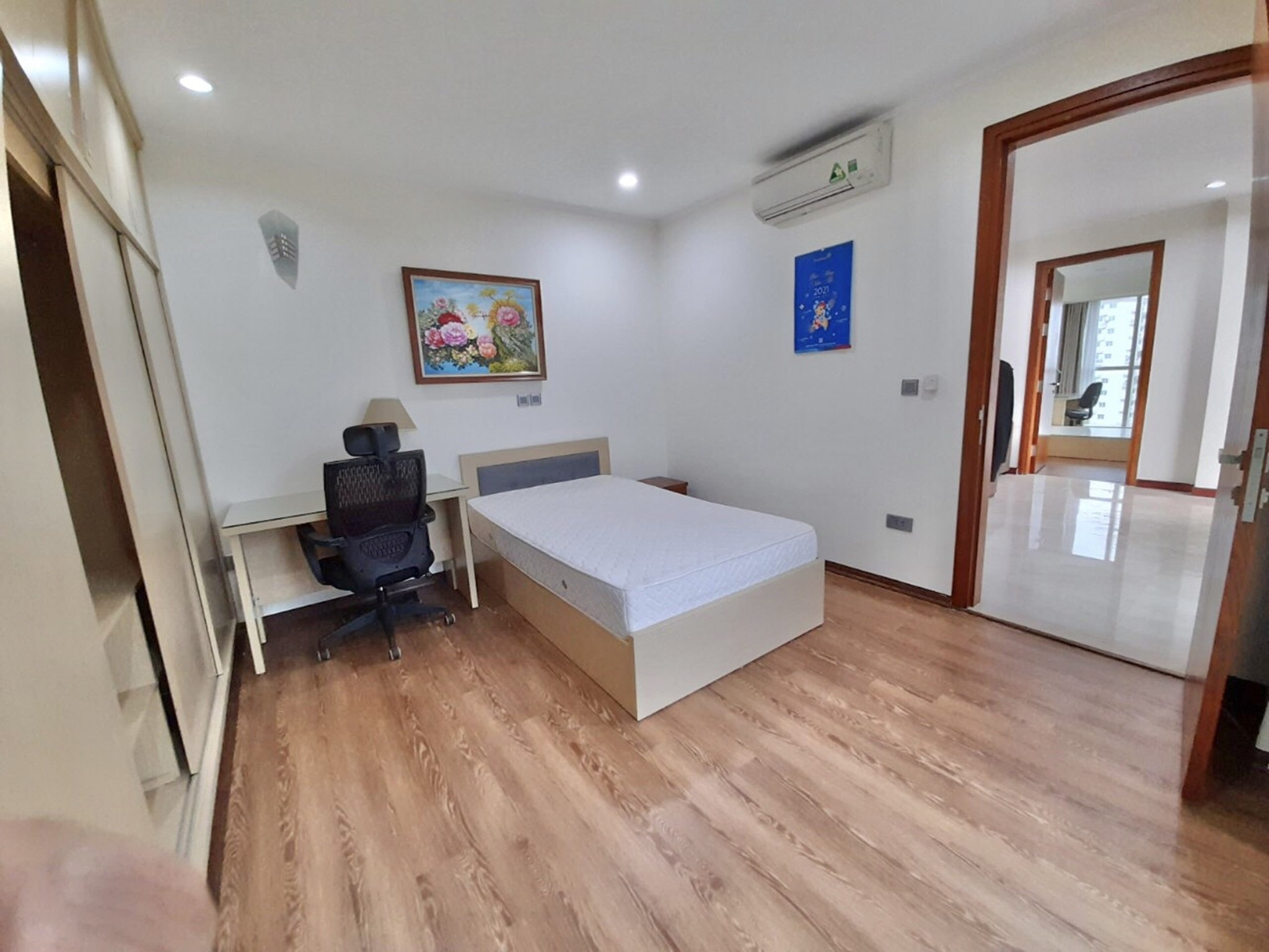 Cozy 3 bedrooms for rent in Ciputra Hanoi for fully furnished 18
