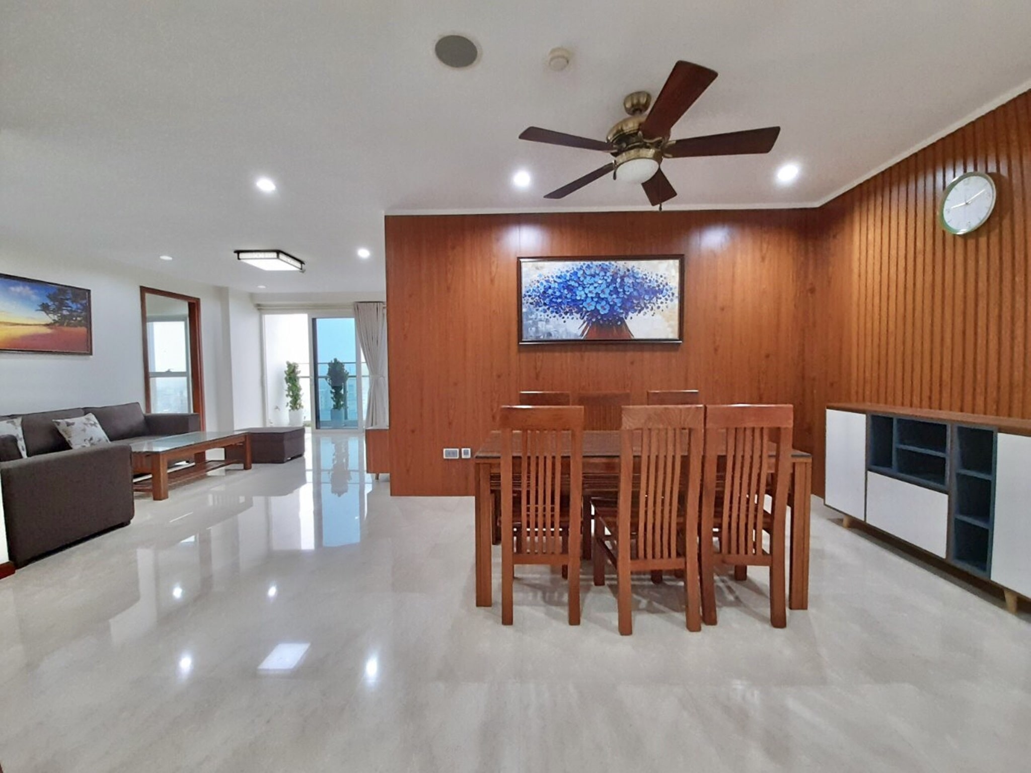Cozy 3 bedrooms for rent in Ciputra Hanoi for fully furnished 5