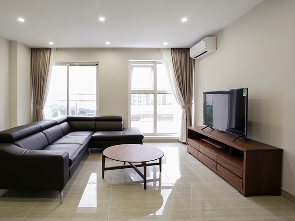 Enormous Ciputra apartment for rent overlooking the golf course 1