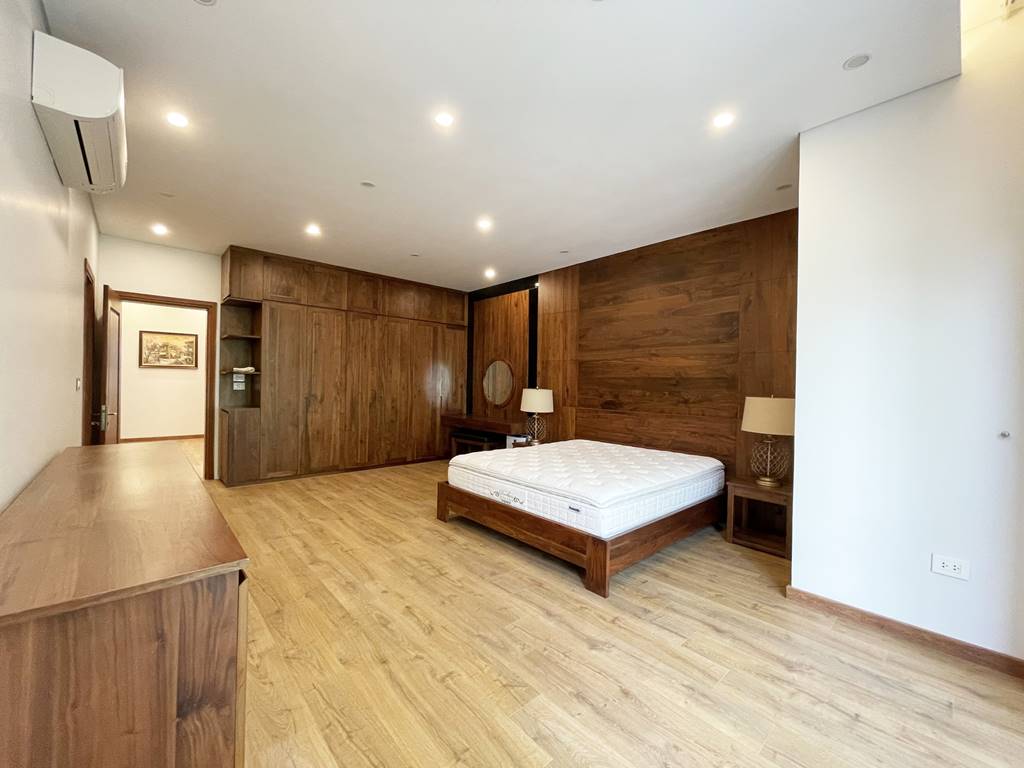 Excellent house for rent in Ciputra Hanoi 20
