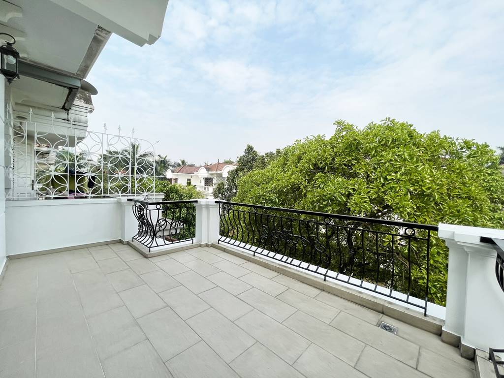 Excellent house for rent in Ciputra Hanoi 37
