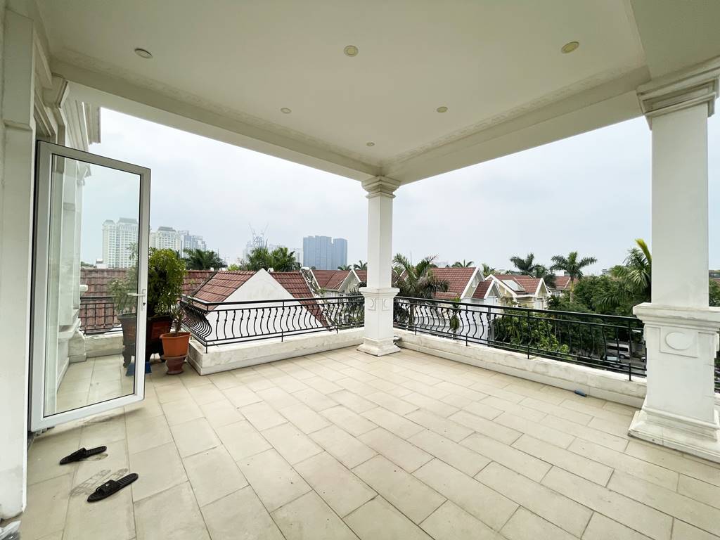 Garden house in T Ciputra for rent - Green view - Close to playground 20