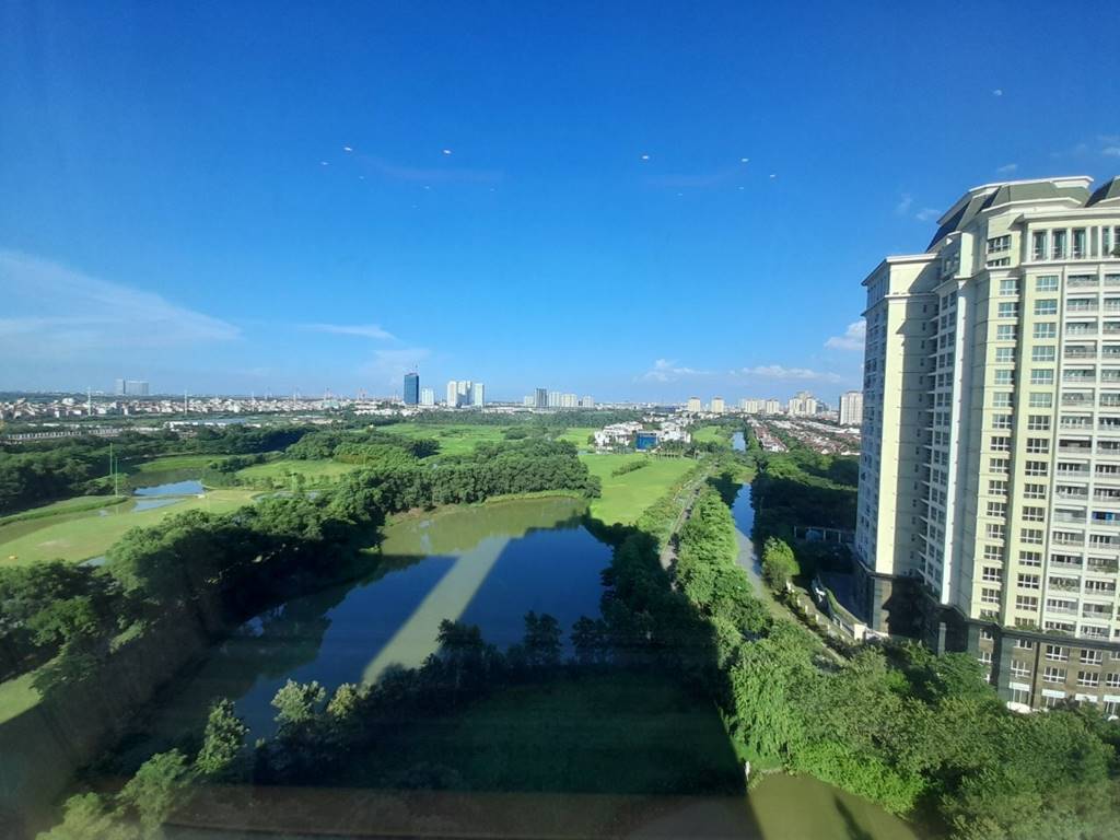 Great golf view apartment in L1 Ciputra for rent 17