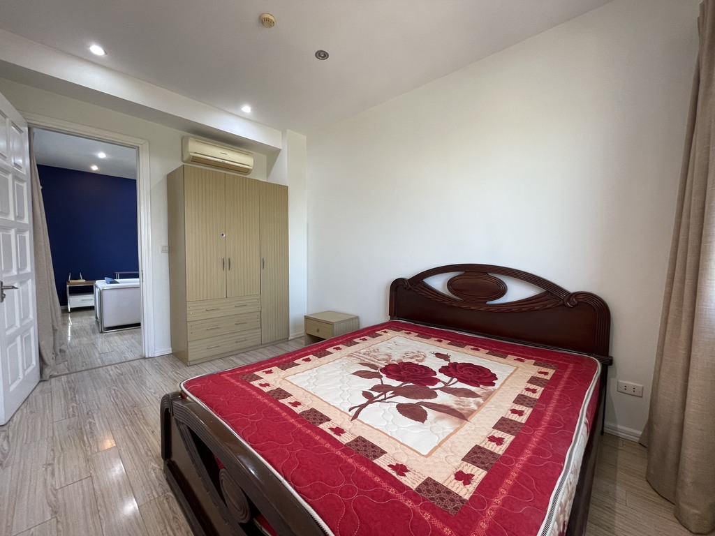 Nice 4-bedroom apartment for rent in E4 Ciputra Tay Ho 15
