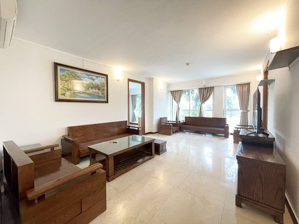 Well furnished 4 - bedroom apartment in L2 Ciputra Hanoi for rent