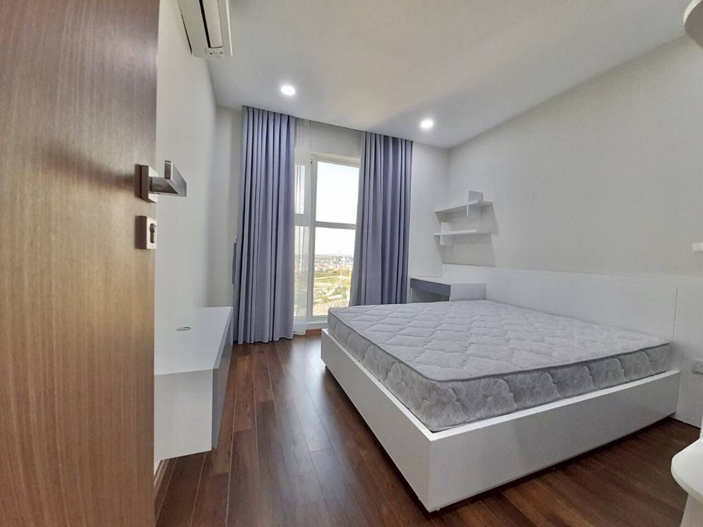 Rent out this apartment in L5 Ciputra for fully furnished 8