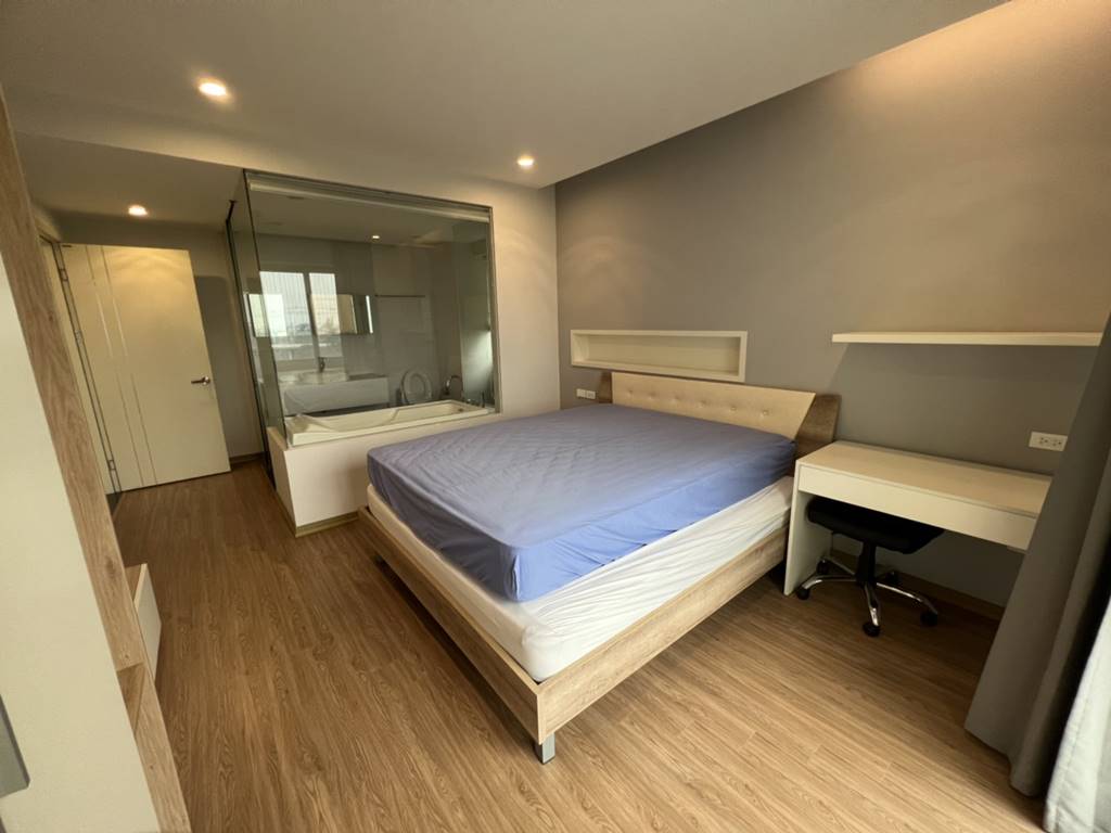 Beautiful 1 bedroom apartment for rent in P1 Ciputra 7