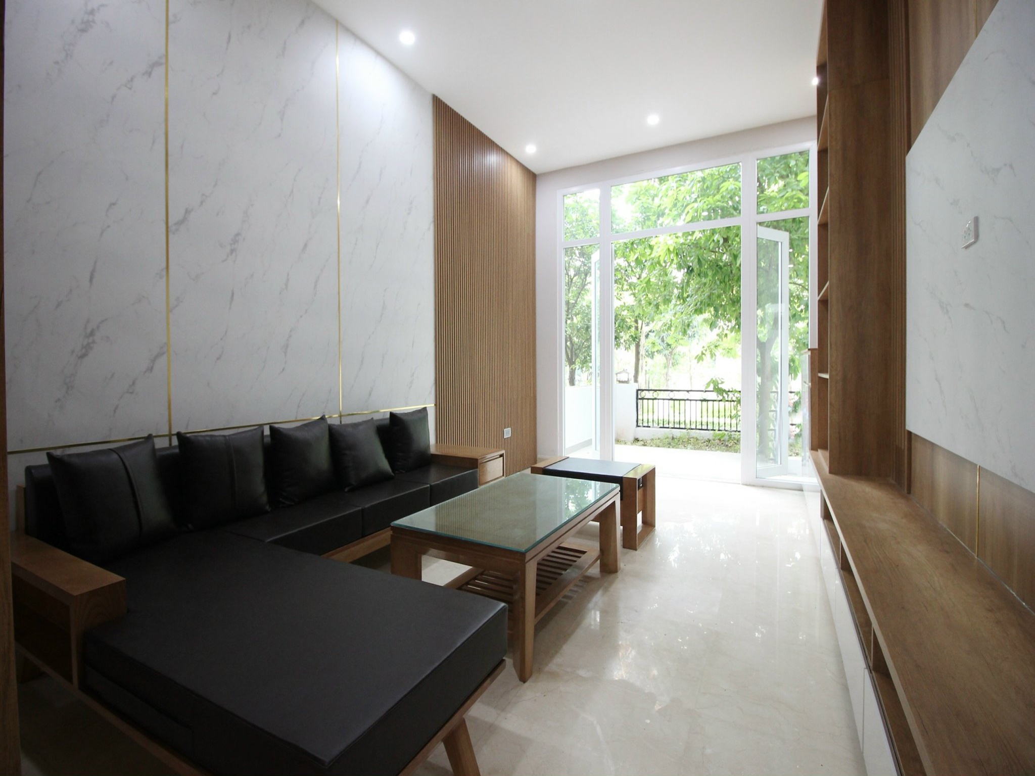 Brand new villa in K block, Ciputra Tay Ho for rent 1