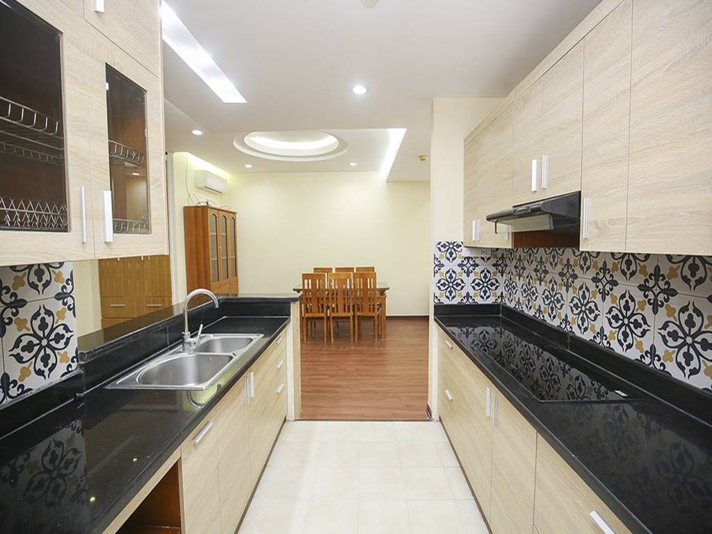 Cheap 3BDs apartment for rent at G2 Ciputra, Westlake, Hanoi 8