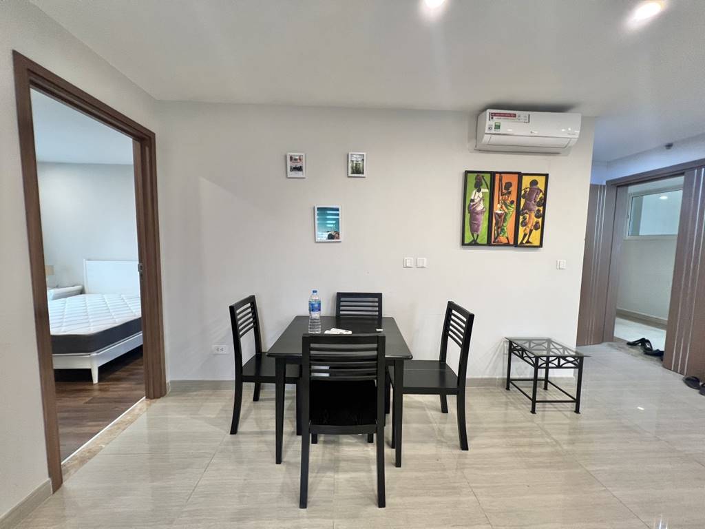 Colorful 2 - bedroom apartment for rent in The Link L3 Ciputra 4