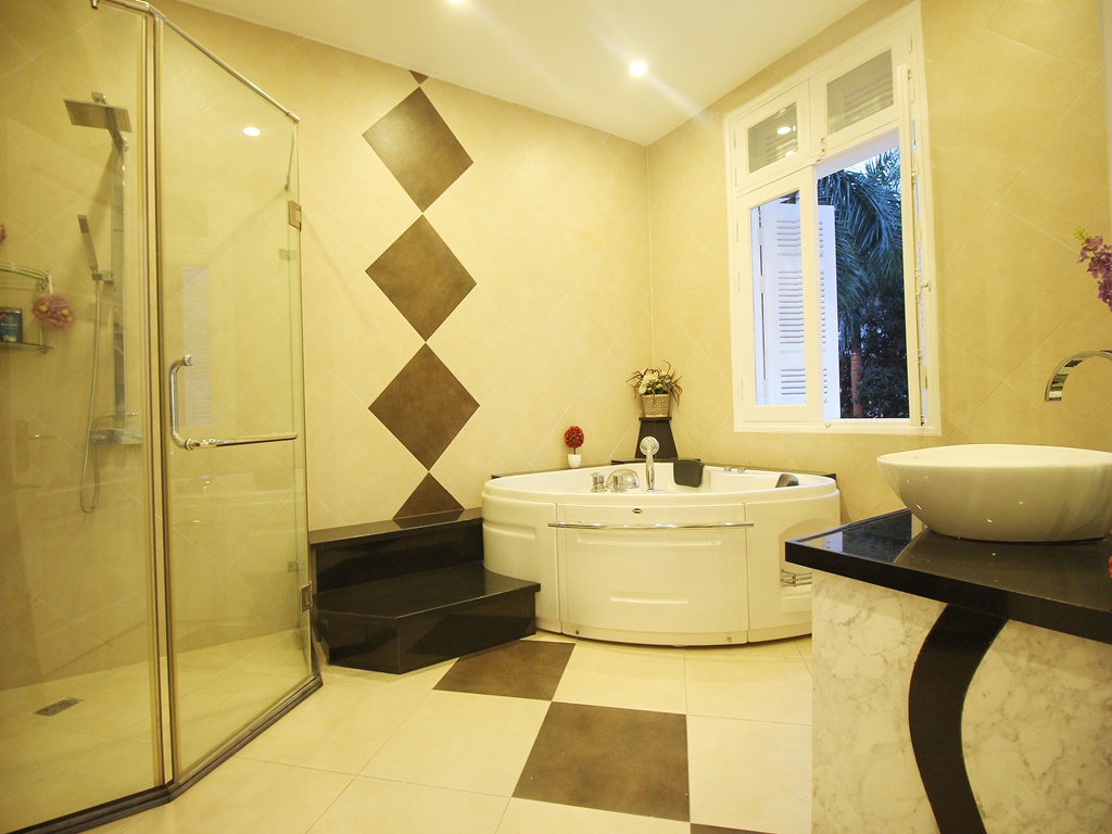 Elegant house for rent in Ciputra with modern furniture, near SIS & Hanoi Academy 17