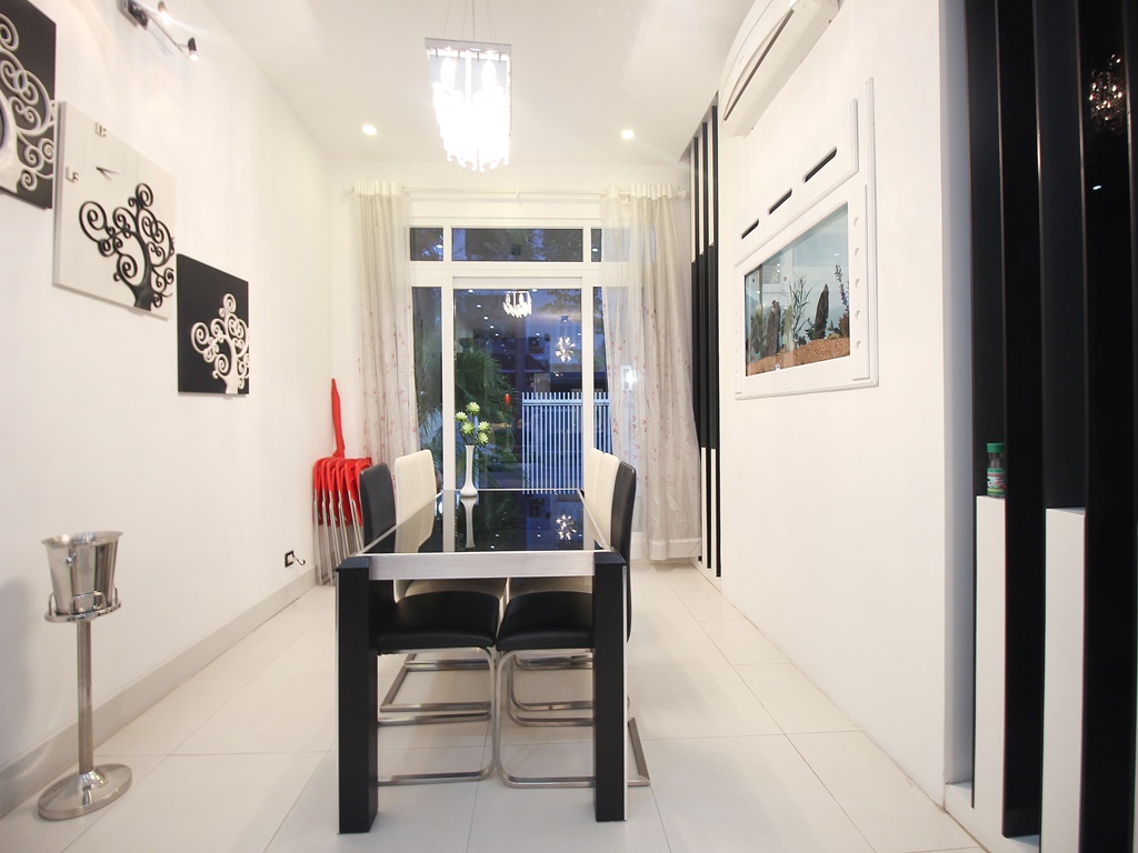 Elegant house for rent in Ciputra with modern furniture, near SIS & Hanoi Academy 4
