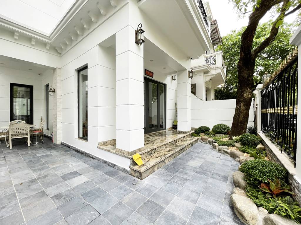 Excellent house for rent in Ciputra Hanoi 1