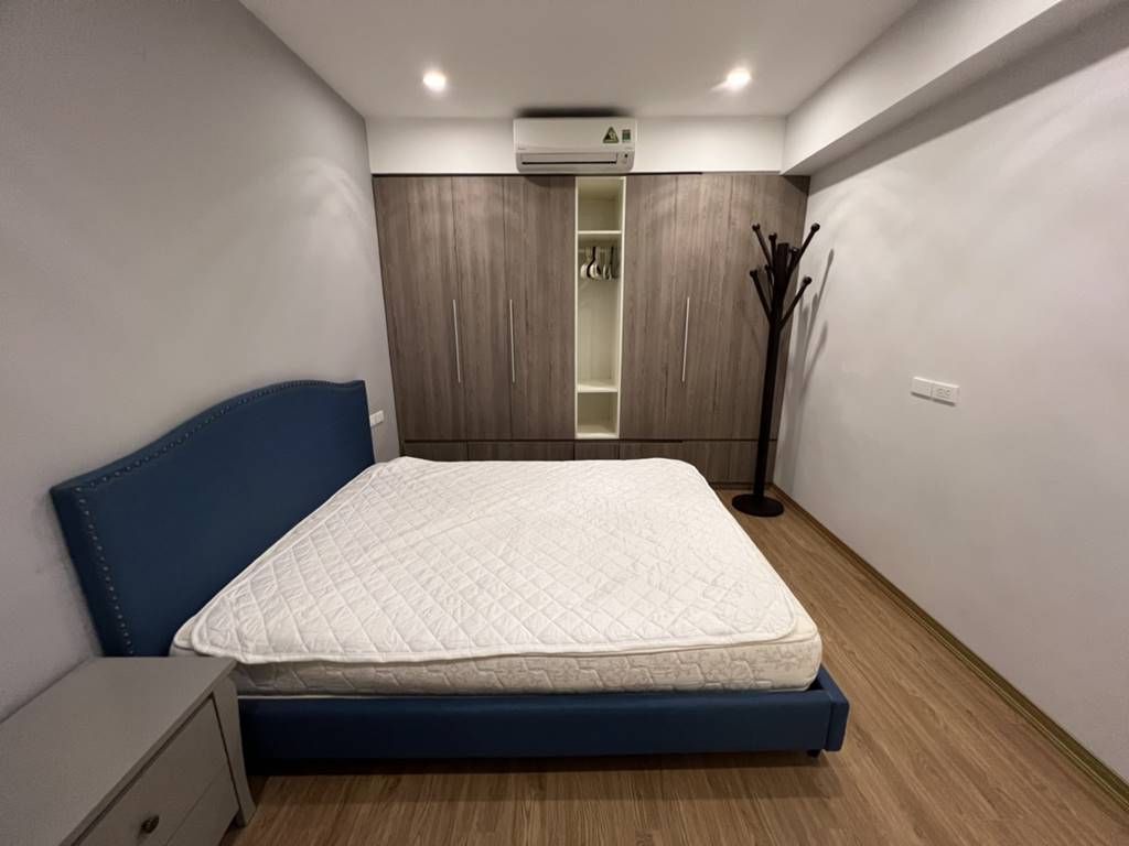 Impressive 1 - bedroom apartment for rent in P1 Ciputra 8