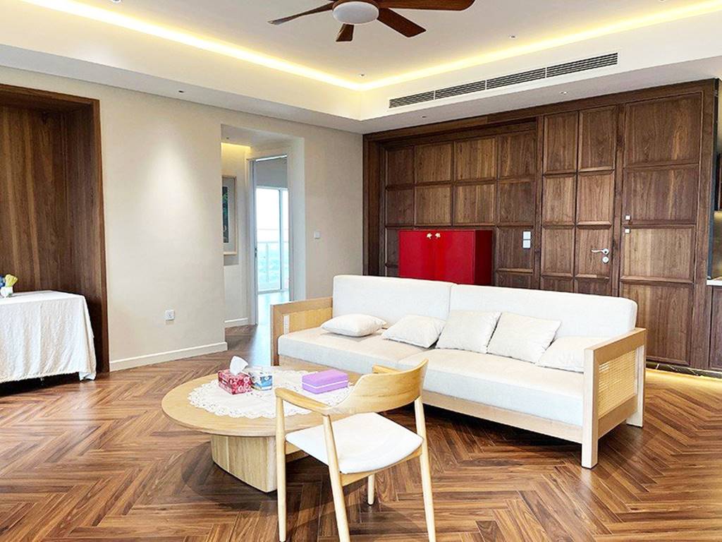 Luxurious apartment in Ciputra Hanoi: Modern furnishings & Stunning views 2