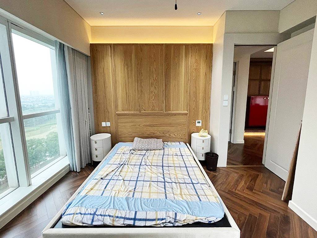 Luxurious apartment in Ciputra Hanoi: Modern furnishings & Stunning views 9