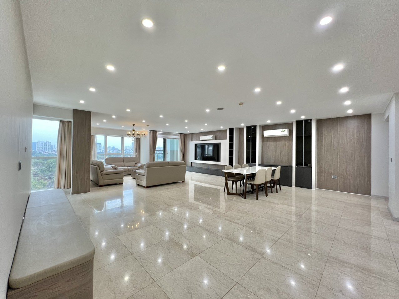 Elegant 3-Bedroom Condominium for Rent in Sky 2 Sunshine Crystal River - Fully Furnished - 81sqm