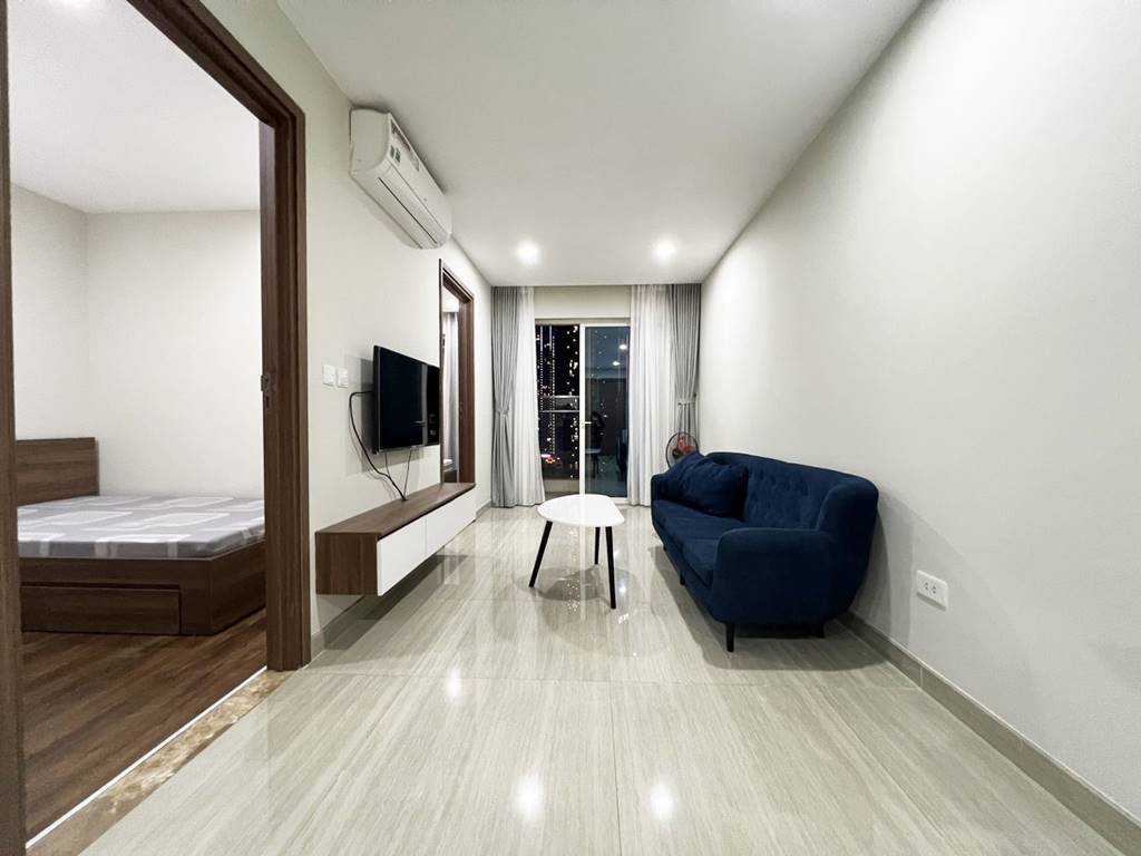 Modern 2 bedrooms in L3 Ciputra for rent