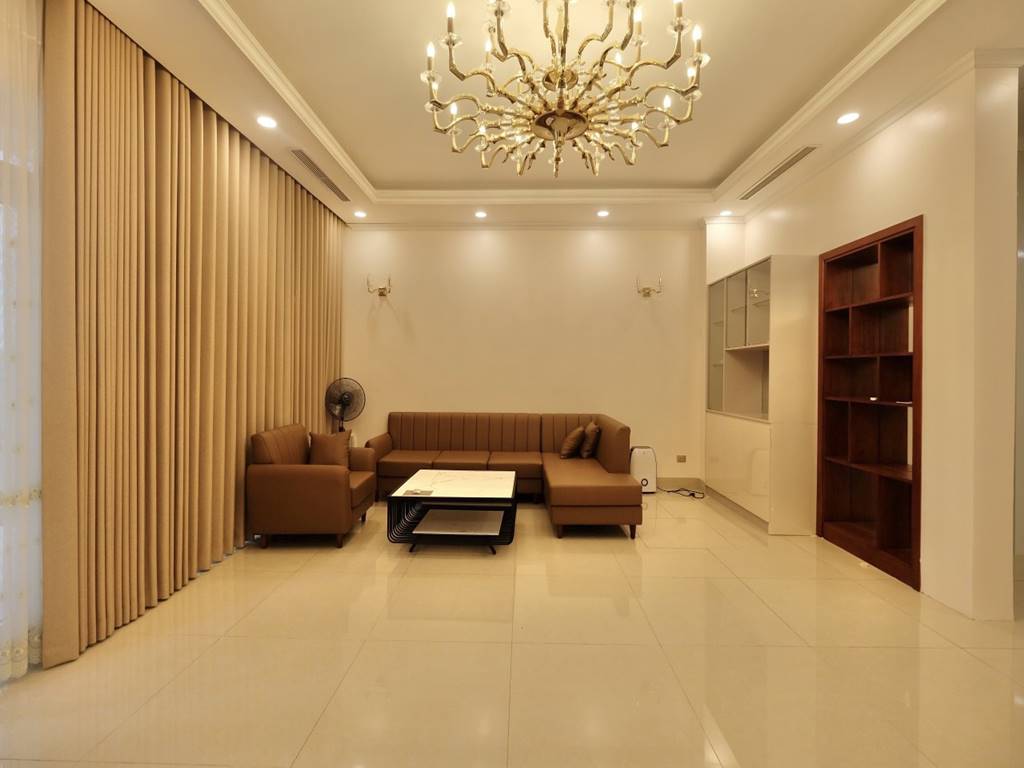 A brand-new detached house for rent in T5 Ciputra, 150sqm with an elevator equipped