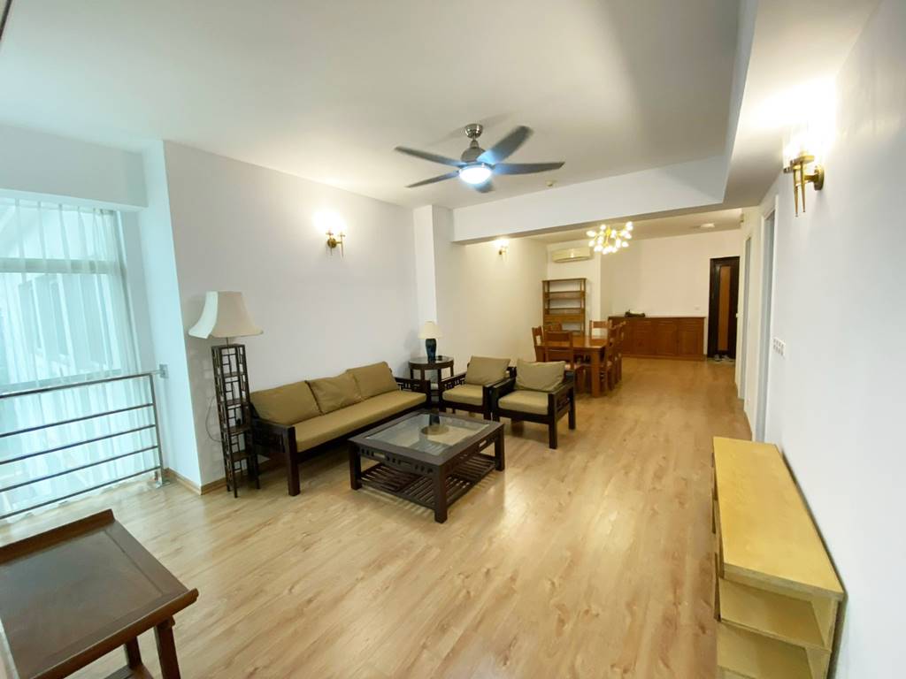 Well - furnished 3BHK apartment for rent in E1 Ciputra