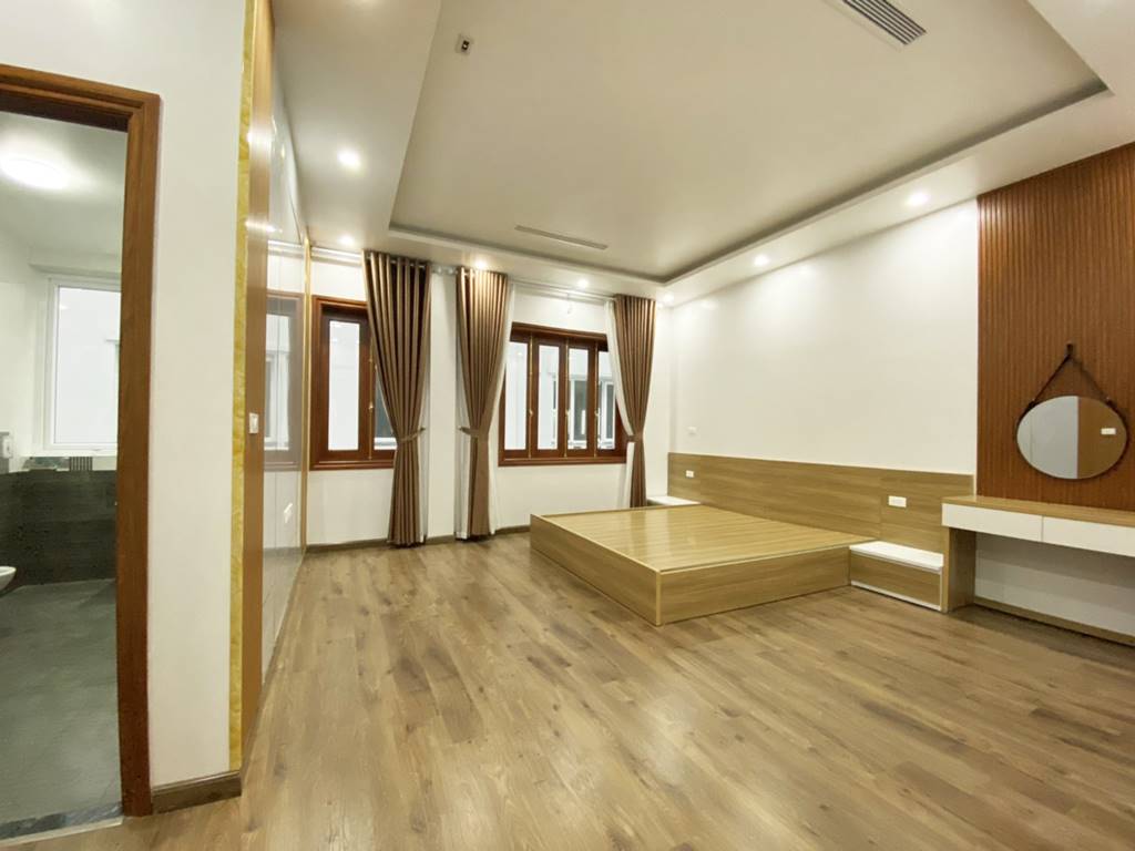 Spacious and Luxurious villa for rent in K2 Ciputra 9