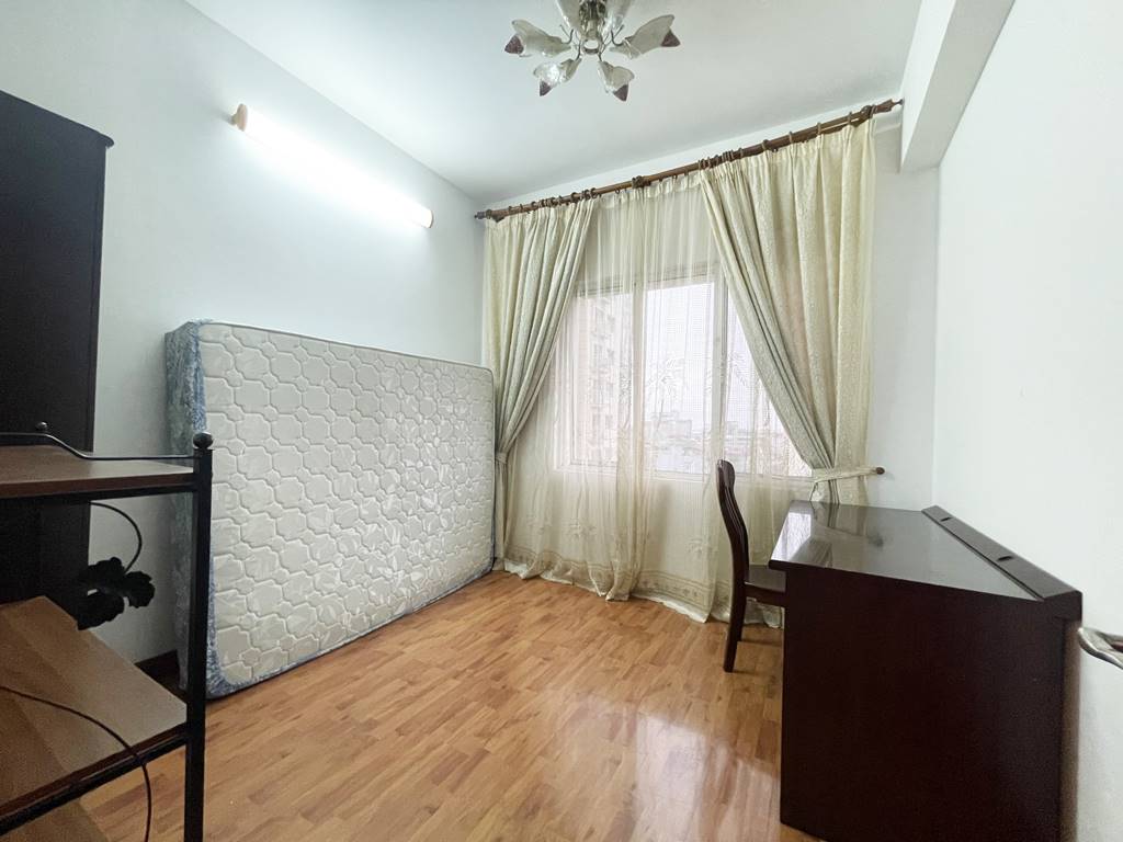 Vietnamese - style apartment in Ciputra Hanoi for rent 13