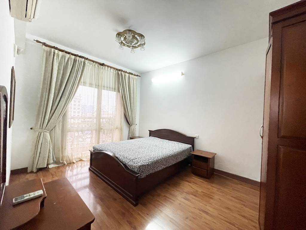 Vietnamese - style apartment in Ciputra Hanoi for rent 9